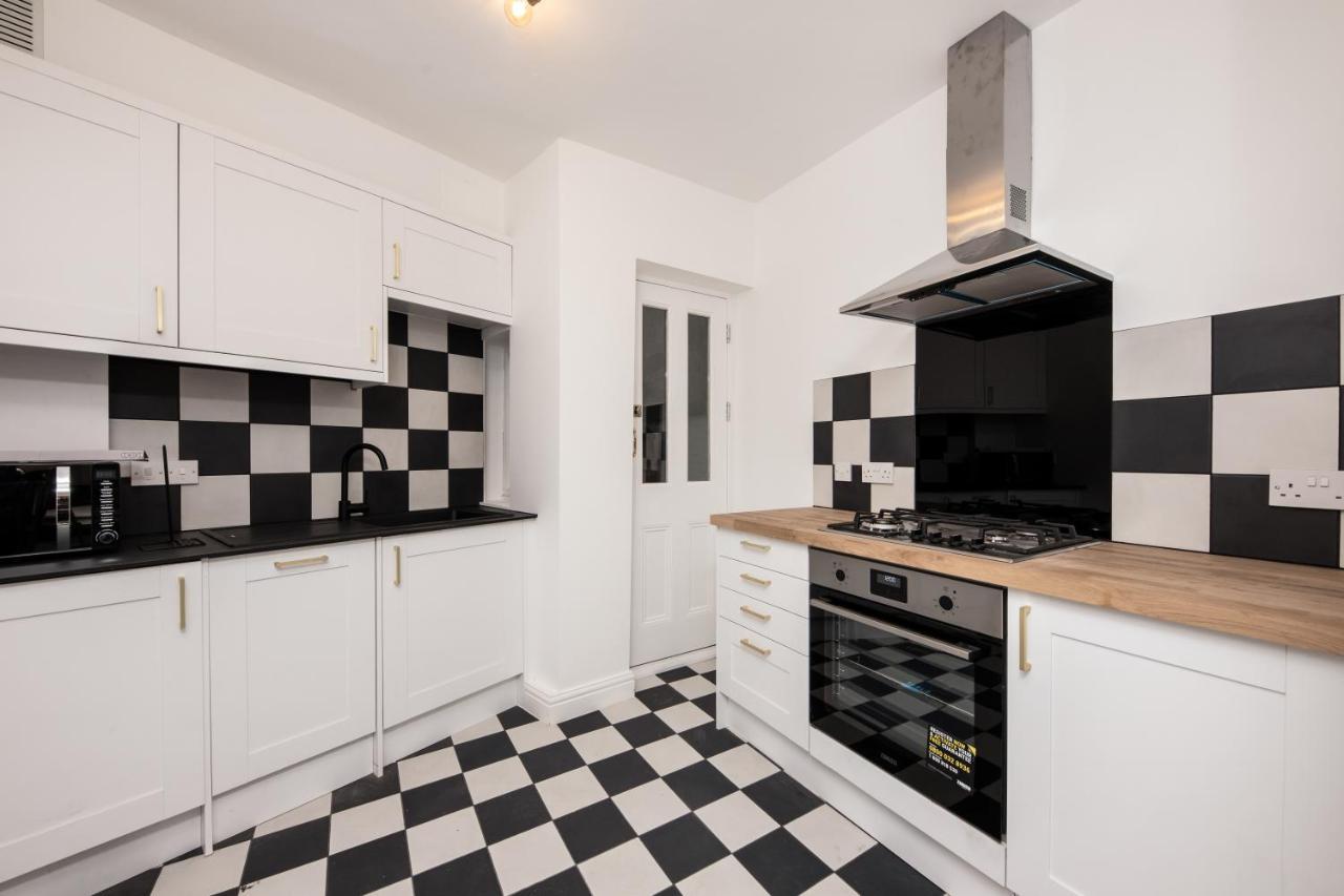 Chic 1 Bed Flat Zone 2 Hampstead Swiss * Londra