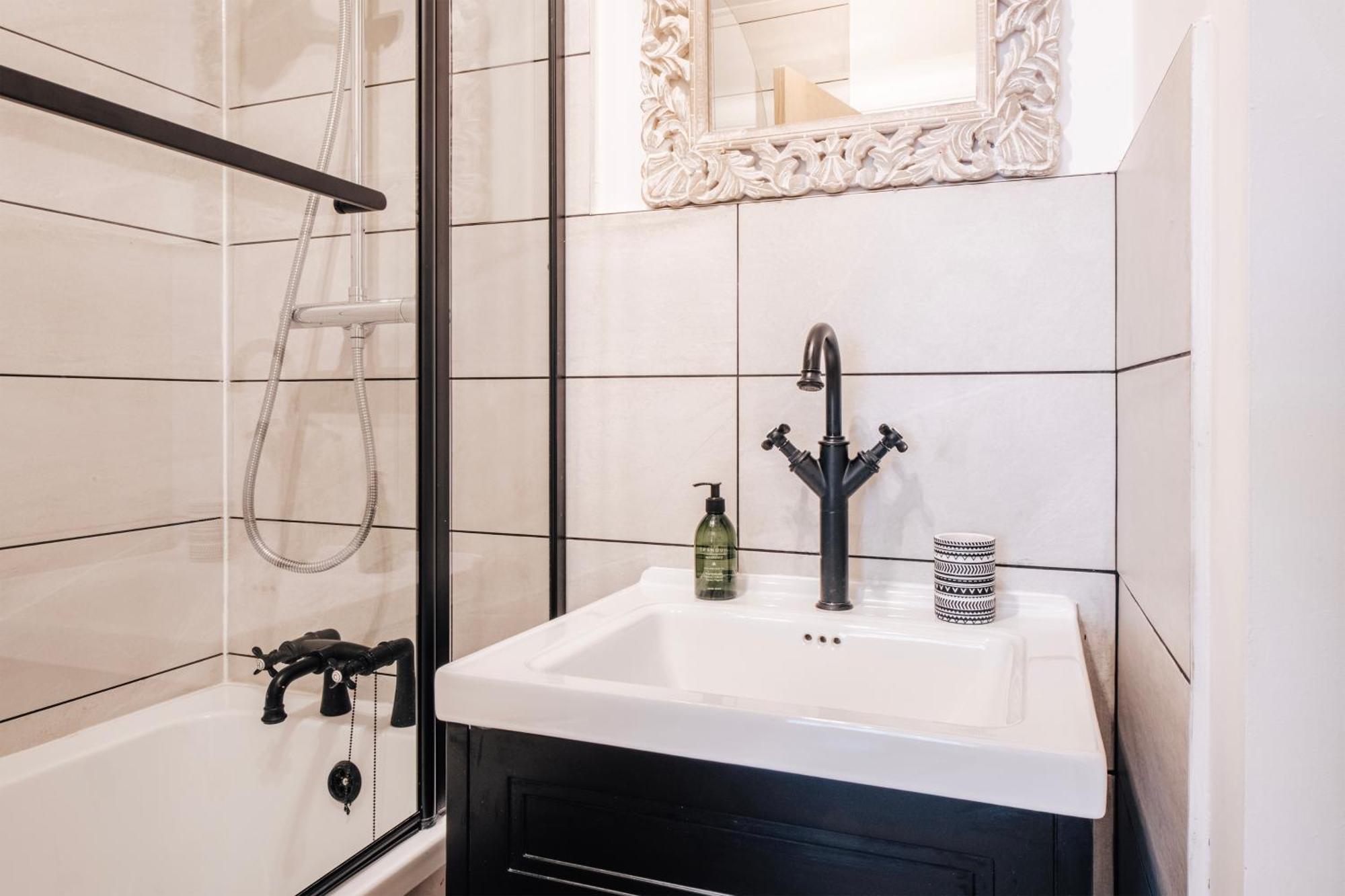 Apartament Chic 1 Bed Flat Zone 2 Hampstead Swiss Londra