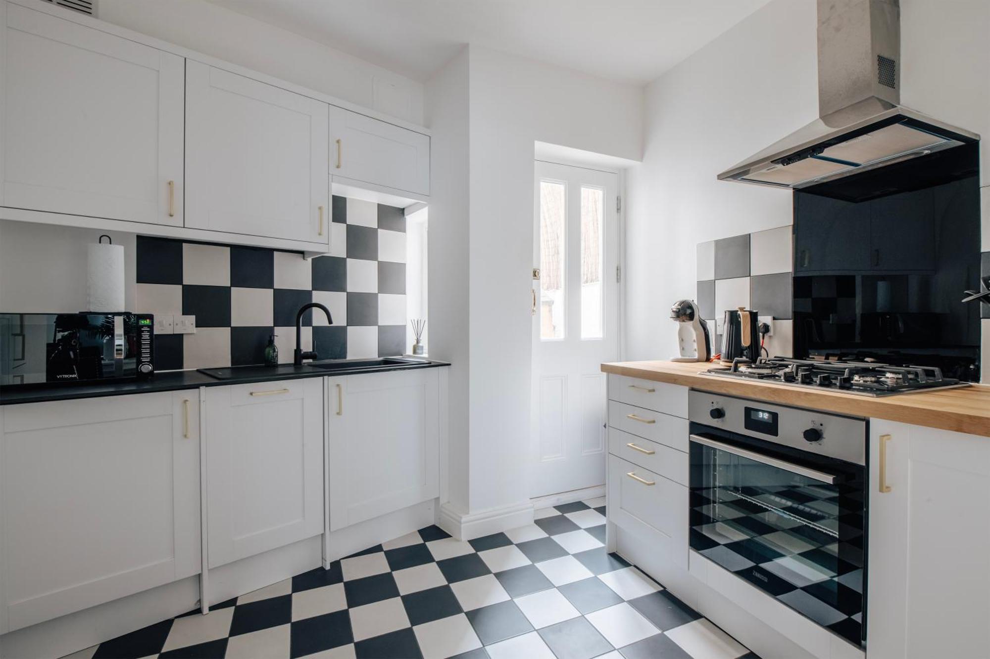 Chic 1 Bed Flat Zone 2 Hampstead Swiss Apartament